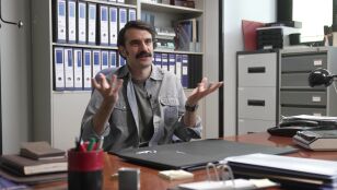 Joan Sol&eacute; es Hurtado en 33 D&iacute;as