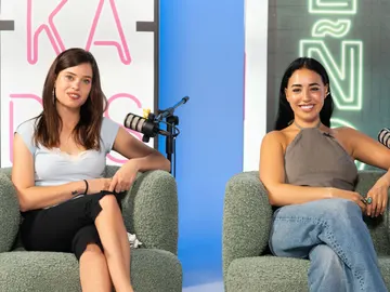Marina Baeza y Carla Flila en Una vuelta más Marina Baeza y Carla Flila en Una vuelta más